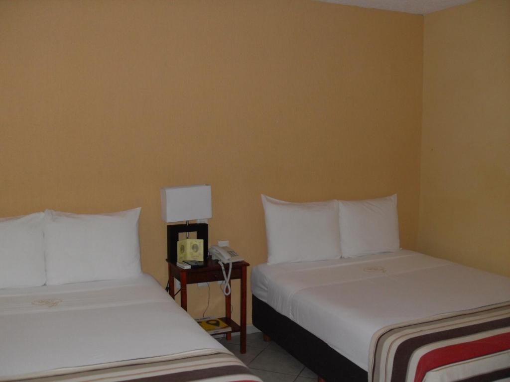 Madero Suites Coatzacoalcos Quarto foto